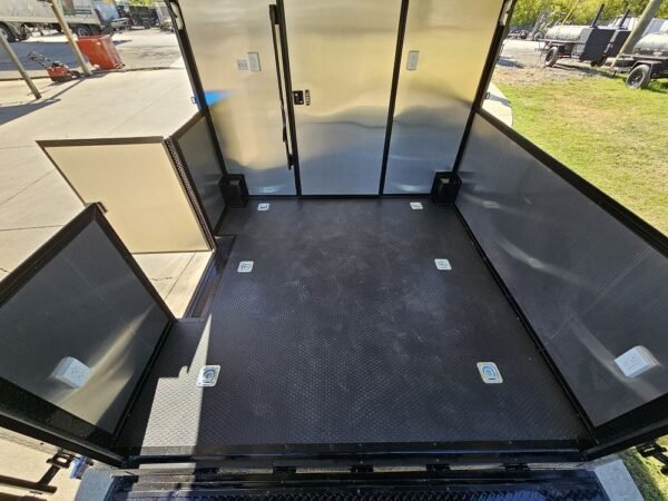 8.5' X 26' Concession Trailer BBQ Competition Event Toy Hauler - Image 19